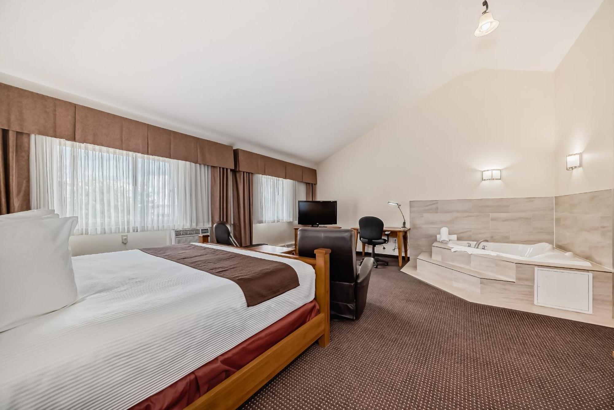 Stony Plain Inn & Suites Екстериор снимка